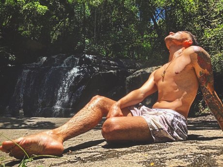 L o Cavalcante model xxx picture