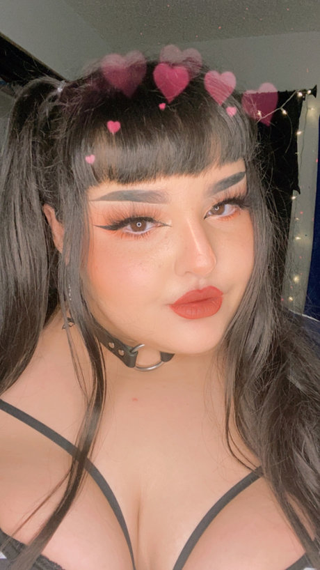 Layla Valentine pornstar free pic