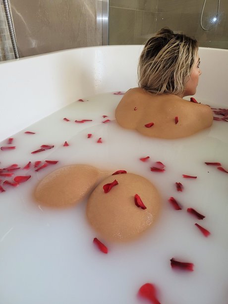 laylascarlett22 star free images