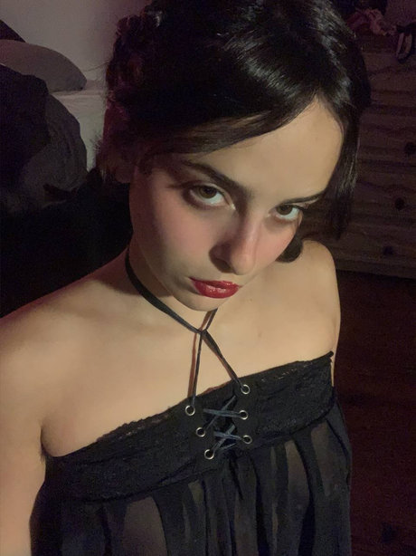 Lis Free top model galleries