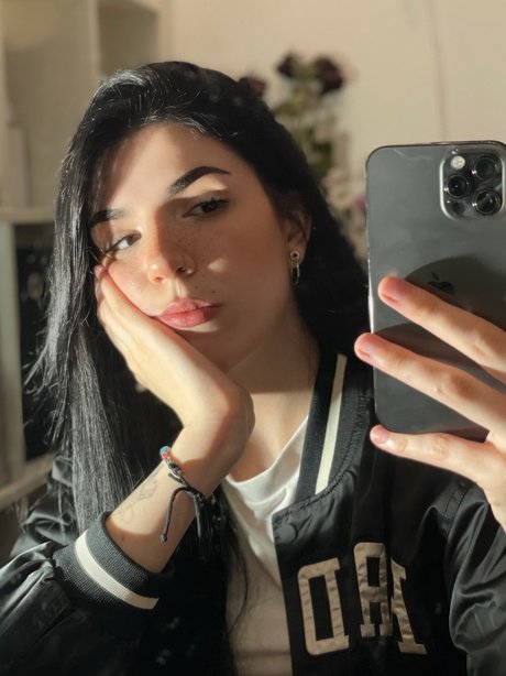 LilxLyn best actress pic