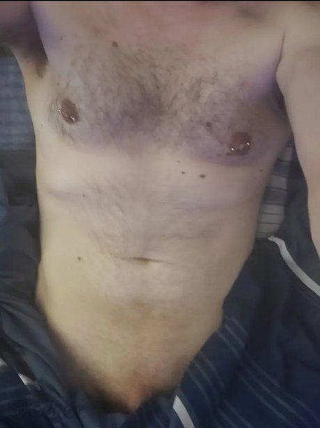Joltz sex model pic