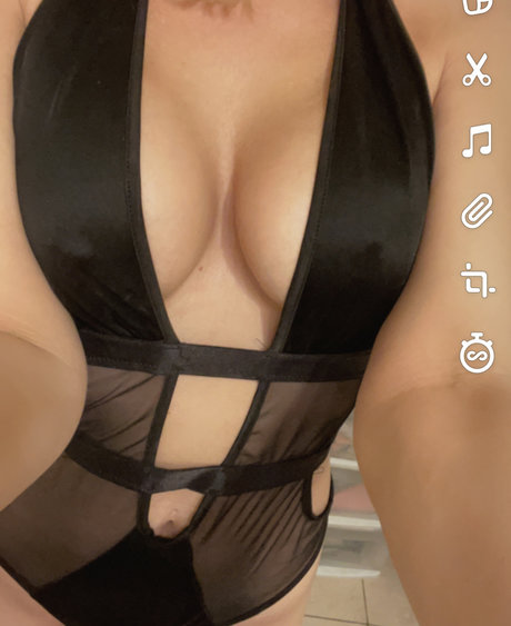 Vanessa Love hd pornstar picture