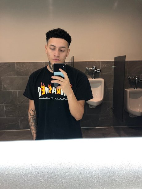 BabyBandz adult actress pic