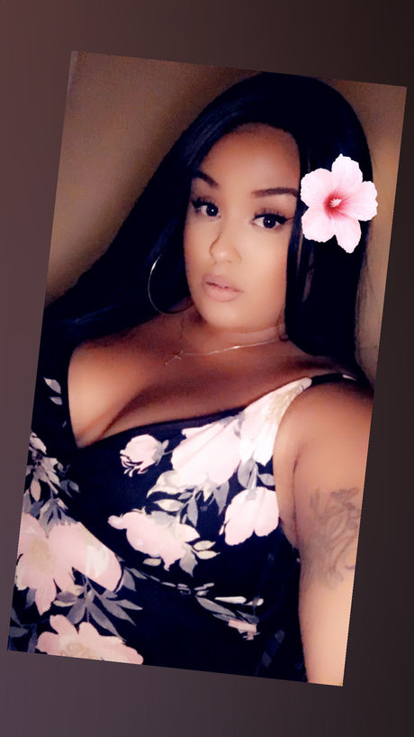 London Doll pornstar nudes photos