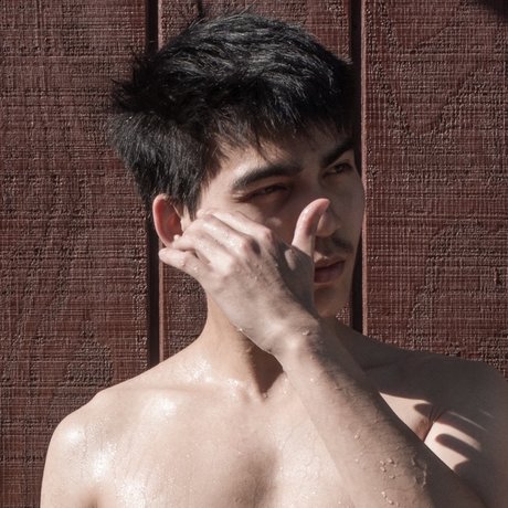 Jxhnny erotic model img