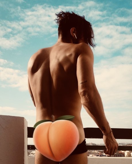 Loki B Only Free pornstar erotic photo