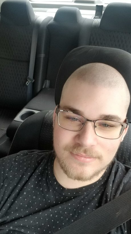 Logan the Loadbearer pretty star pictures