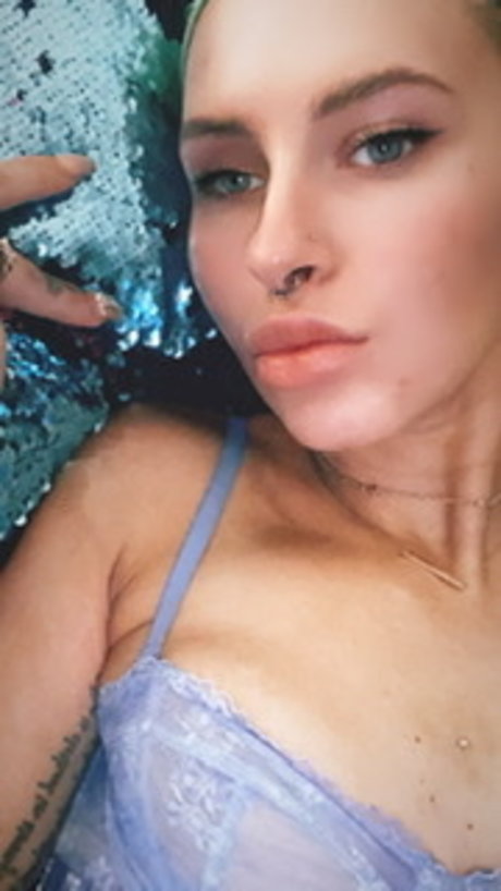 Olivia Beeas pornographic star pics