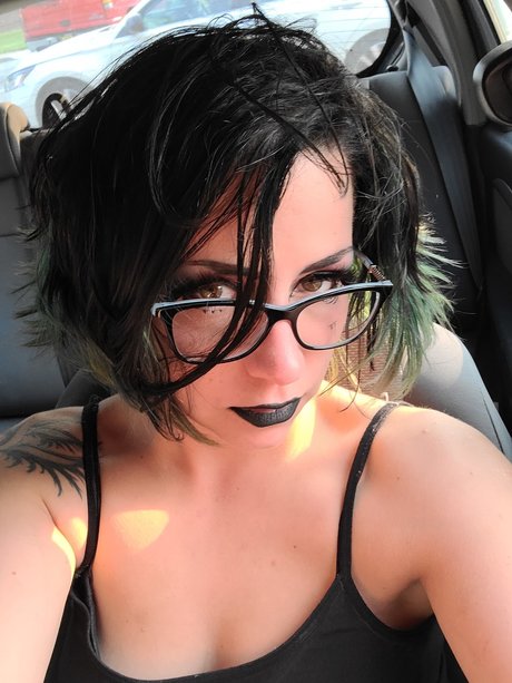 Mabel Uwodzicielski exclusive pornstar archive