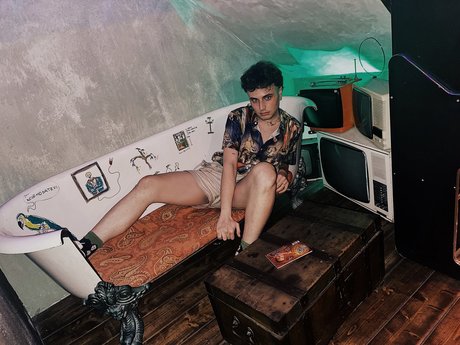 Luigi Chachki free star gallery