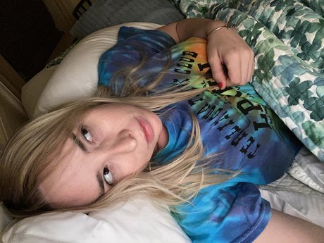 Lucy Minnie art pornstar picture