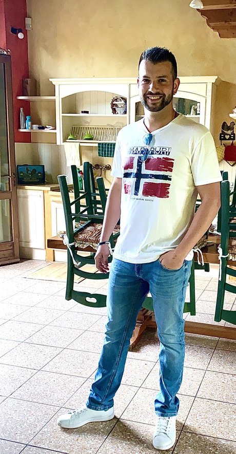 Magic S pornstar free img