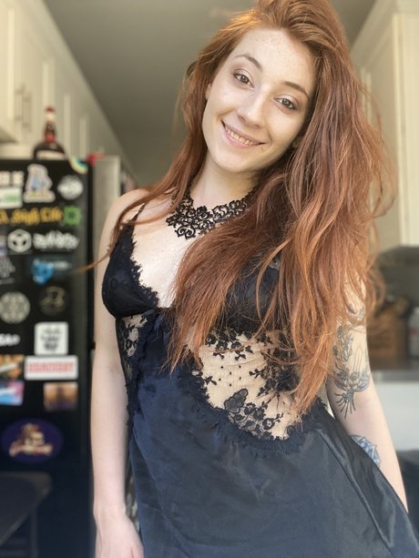 Maddi Quintero naked model pictures