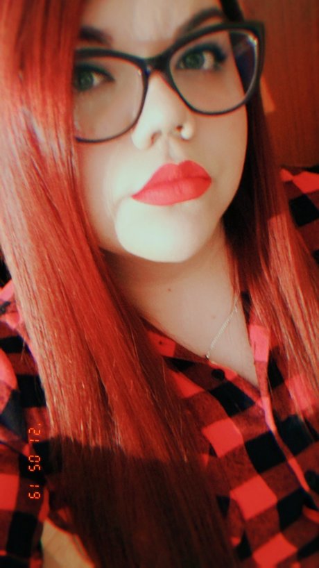 Melannie hd actress pictures