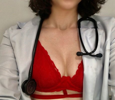 Med Kitty model nudes img