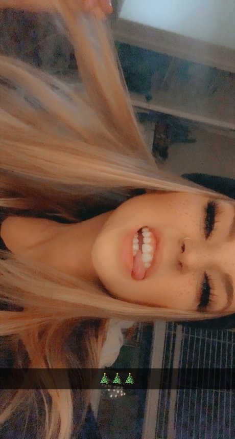 Mayven pornstar pretty pics