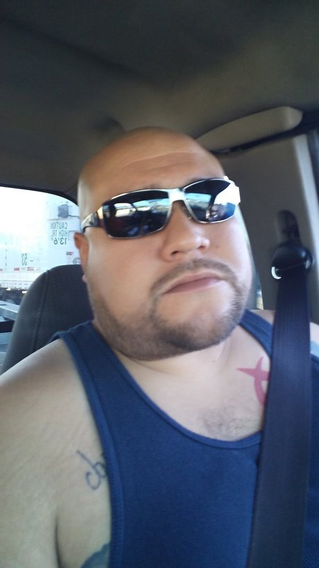 Mike Cauxsmaul nudes model gallery