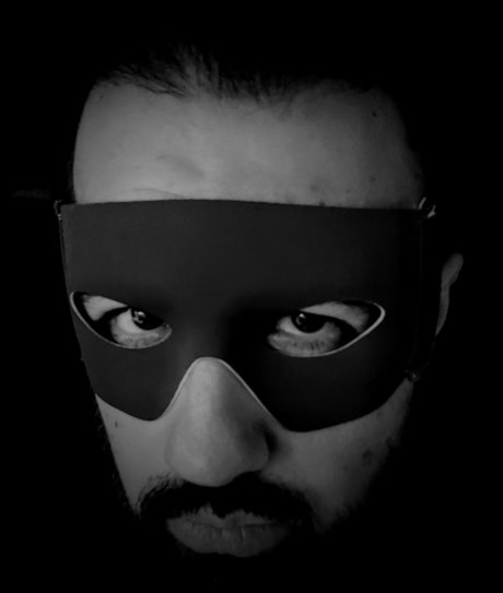 MaskedVincent adult model photo