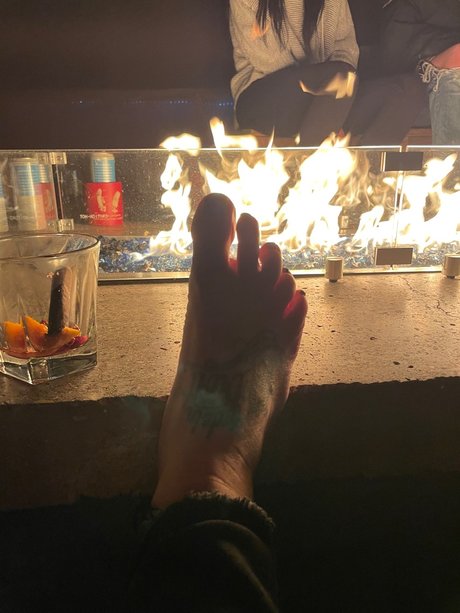 Mashed Pota Toes model sex pics