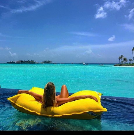 Mira Sabina pornstar nudes photos