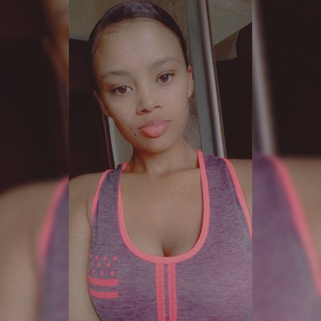 Hailey Britz exclusive pornstar images