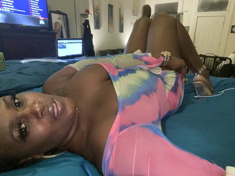 Doris pornstar pretty photos