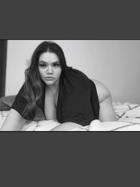 Danni Dreams sex actress pics