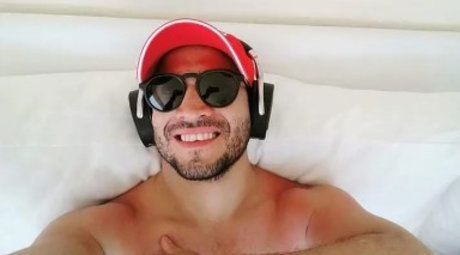 Mickey Santana Oficial model top archive