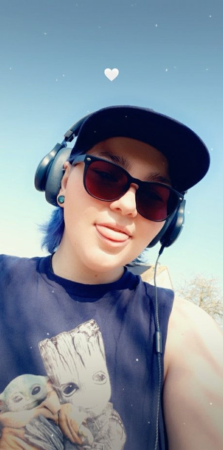 Ambrose Moose beautiful star picture