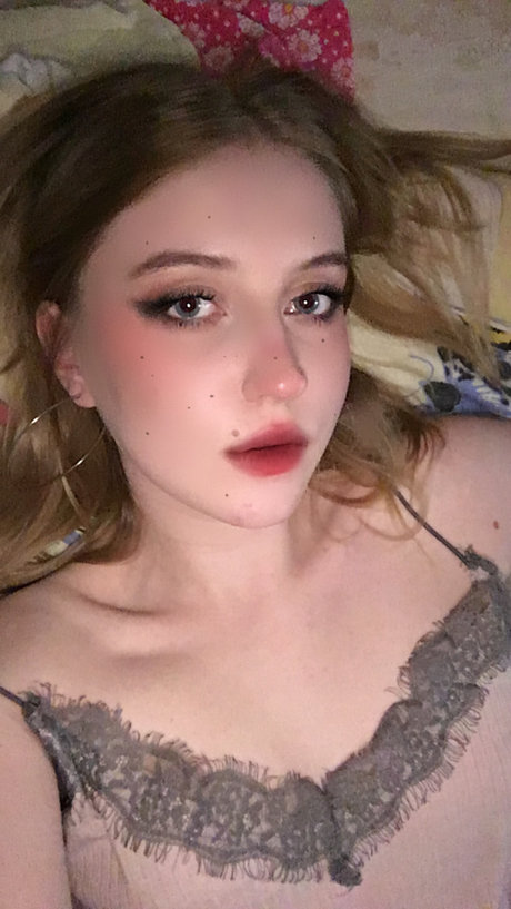 monogrammma hot star images