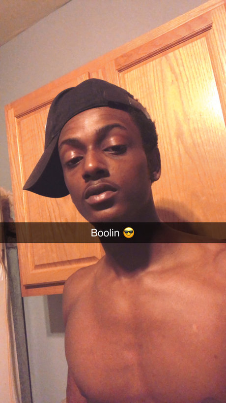 DayDayyy exclusive actress photos