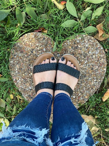 Mizz Haylo model exclusive picture