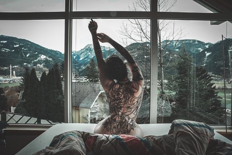 Misu ink pretty model photos