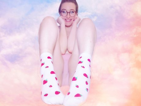 Misty Moonbeam hot model picture