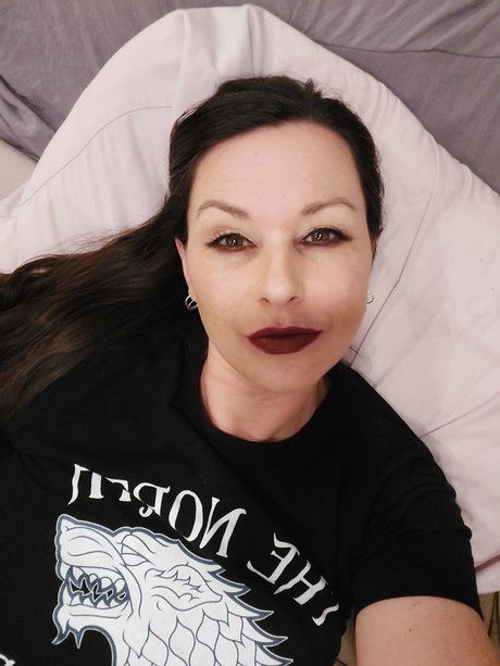 Miss Kiki model pretty photo