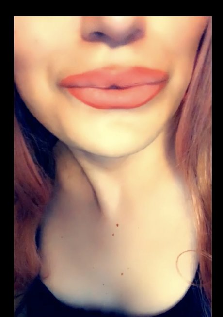 Nahhdee Kitty star adult image