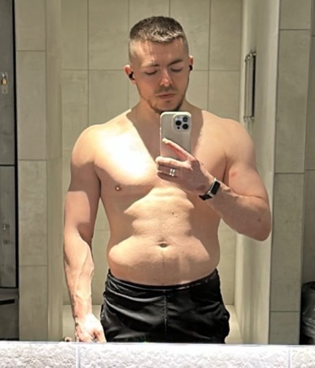 Matt Alexander xxx actress photos