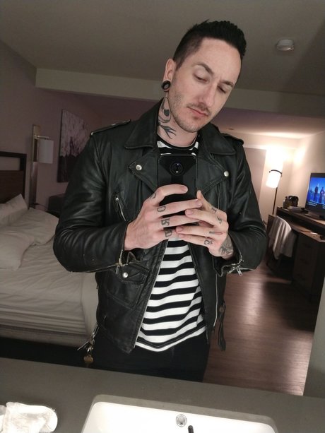 Nicholas Rose_ nude star galleries