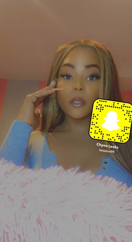 Chynaleek model beautiful photos