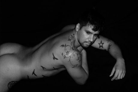 Ner n model nude pic