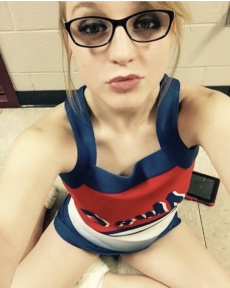 julie saylor pornstar naked pics