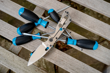 Naughty Knives model adult images