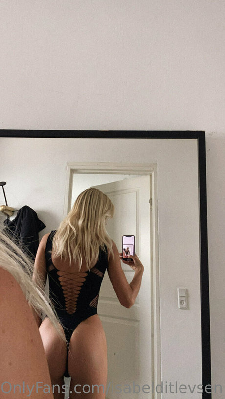 isabelditlevsen nude model gallery