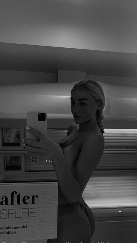 isabelditlevsen erotic star photos