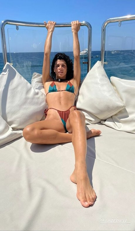 Ariadna Hafez model nice photos