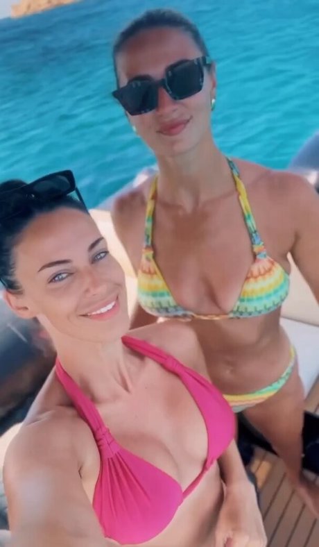 Jessica Lowndes star xxx pic