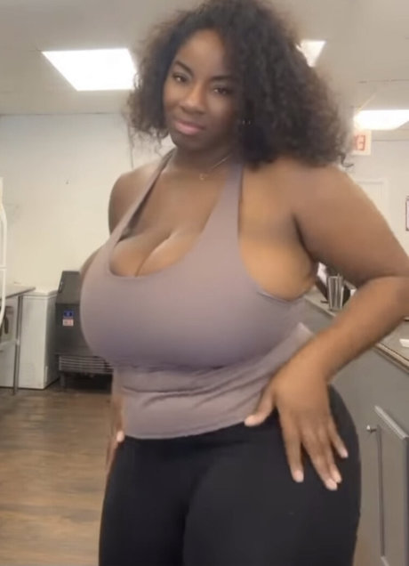 jacking uneek sexy model gallery