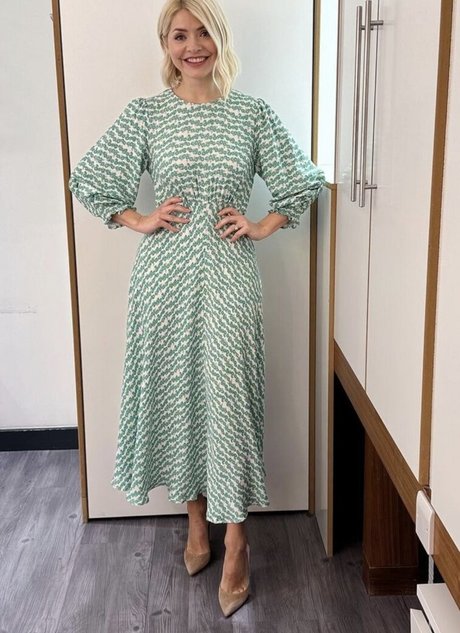 Holly Willoughby perfect pornstar image