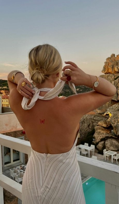 Amelia Eve Gibson model free archive